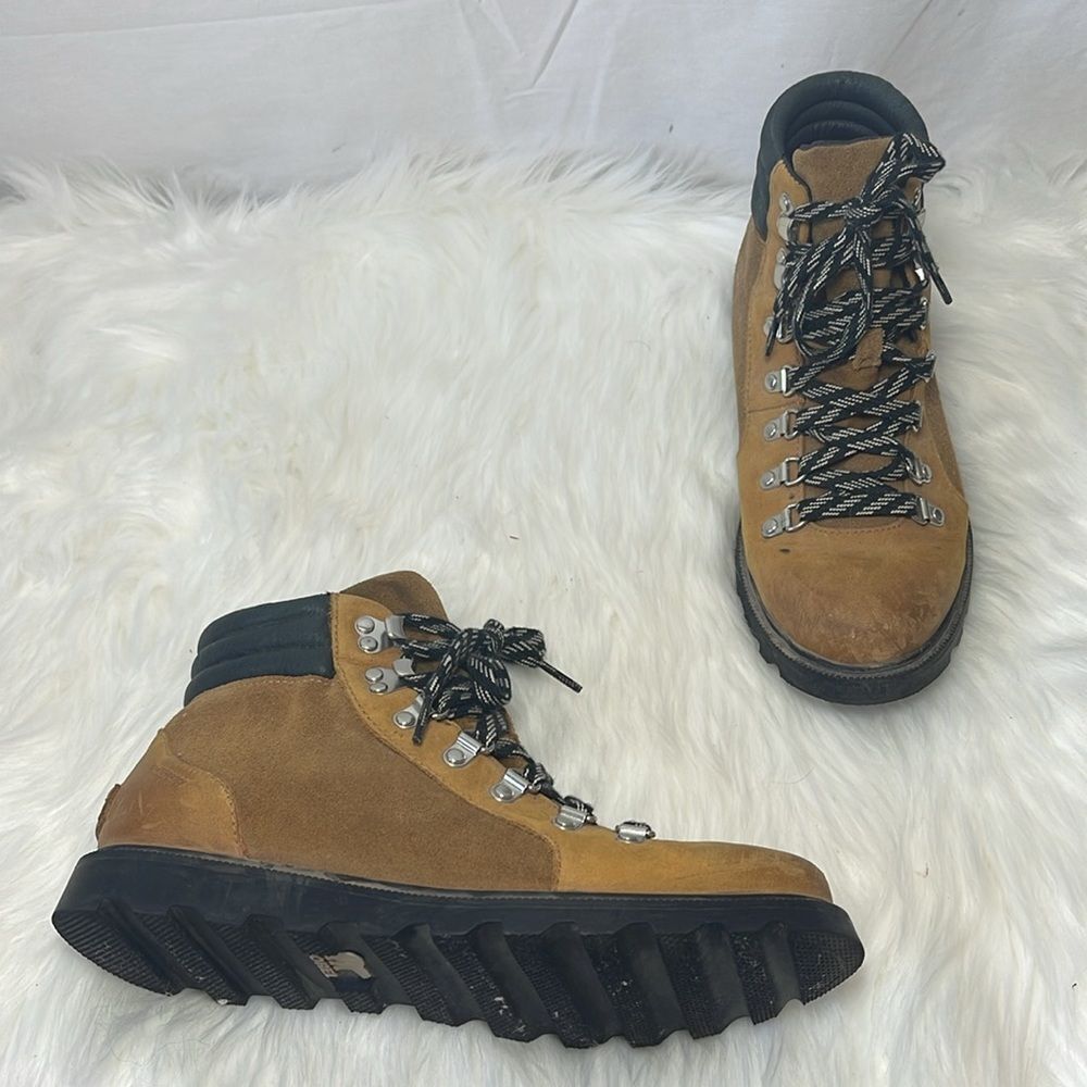 Sorel Brown Lace Up Boots